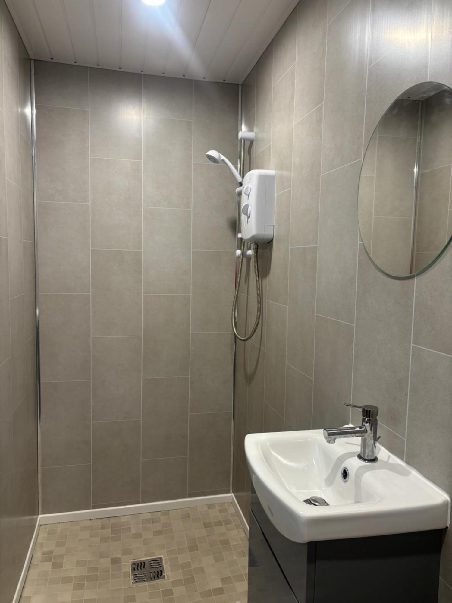 Private Detached Small Bedroom And Bathroom Only- This Is Not An Apartment Butlersbridge Bagian luar foto